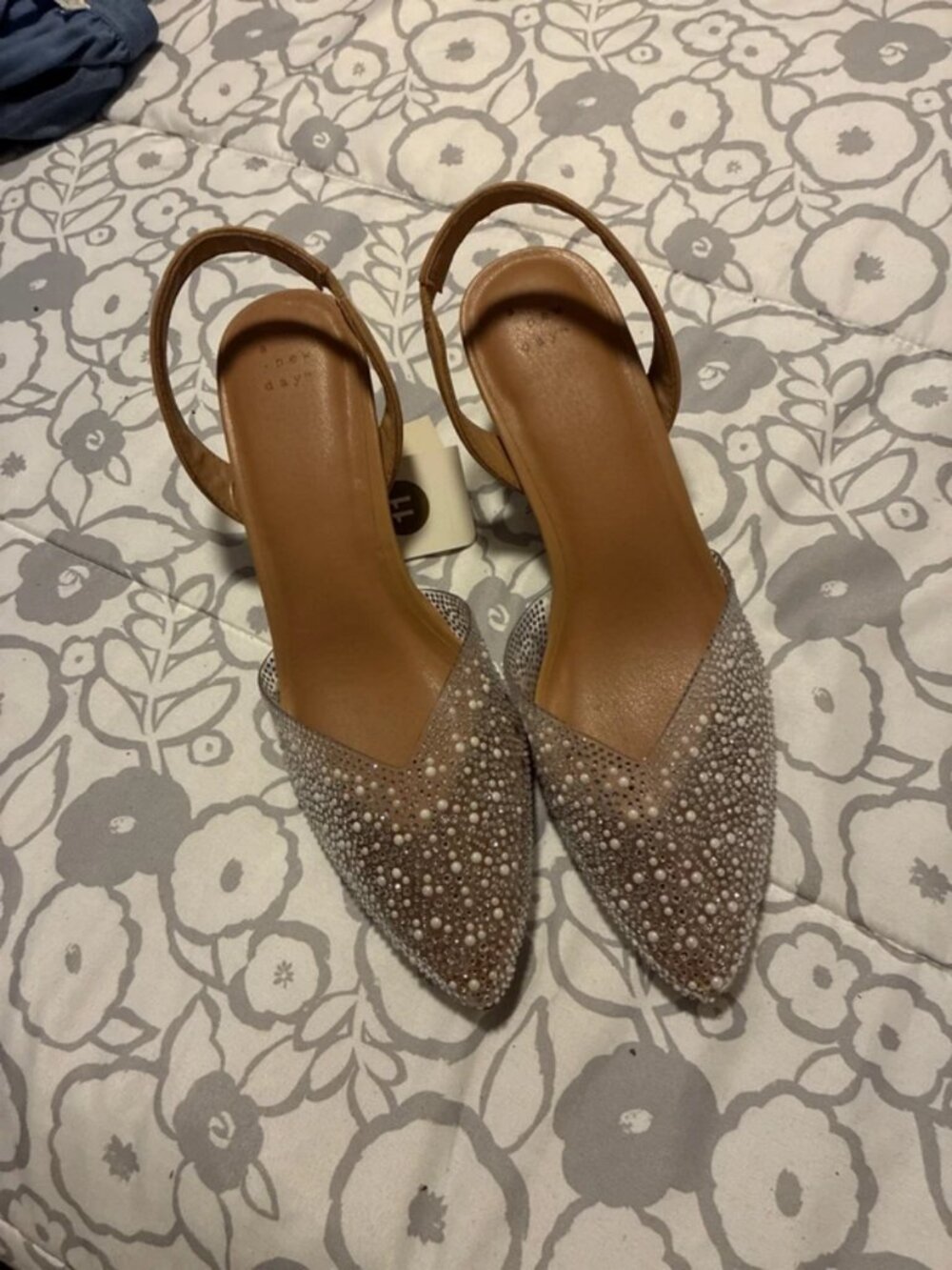 Small heels - Picture 3 of 4